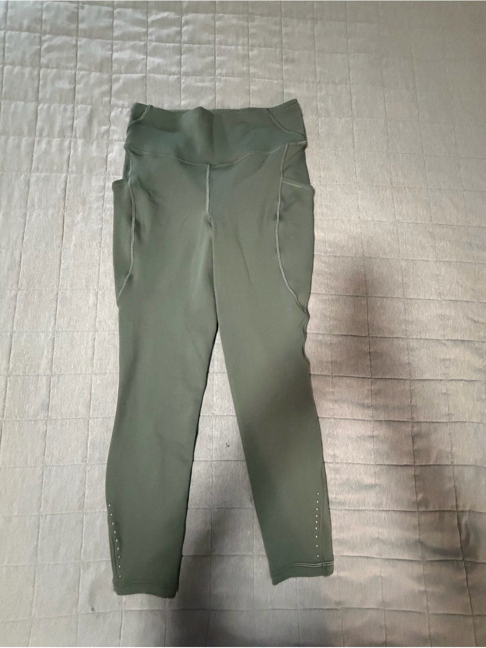 Lululemon - Fast and Free 25inch Thermal Tight - Size 8